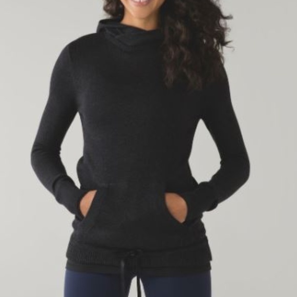 lululemon athletica Sweaters - Lululemon Sweet Savasana Pullover Black sz 8